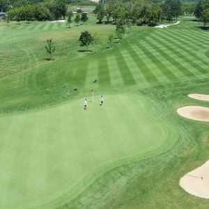 Tuckaway Country Club