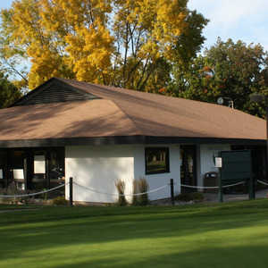 Shorewood GC: Clubhouse